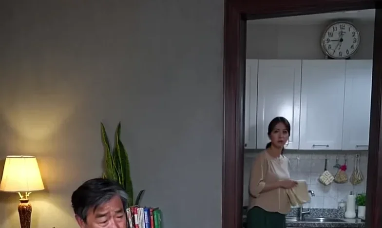 為了幫弟弟借錢，老婆帶著孩子回娘家了