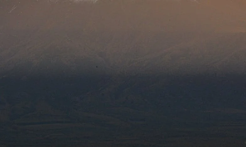 Ko po ločitvi ostaneš brez vsega: Moja zgodba o izdaji, boju za dostojanstvo in novem začetku