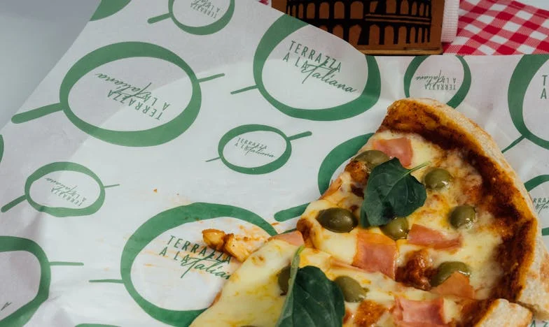 Ko sem se vrnila domov: Med sanjami in sencami družinskih vezi