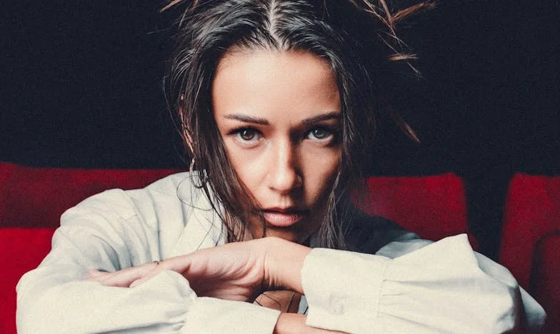 Mama, oddaj ključe! Kako so vsakodnevni obiski moje mame skoraj uničili moj zakon