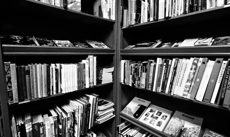 Namesto sreče le list papirja: Zgodba o izgubljeni družini