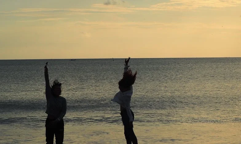 Našel sem toplejši objem – zgodba o prevari, družini in iskanju samega sebe