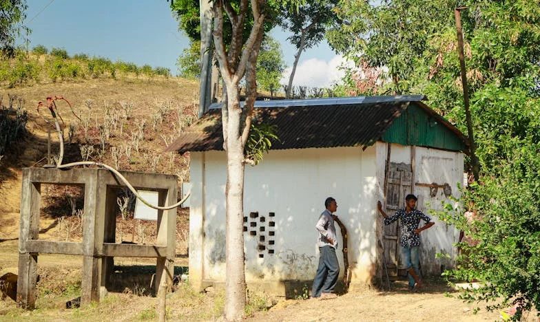 Prevara, ki je razklala mojo družino: Zgodba Tine iz Domžal