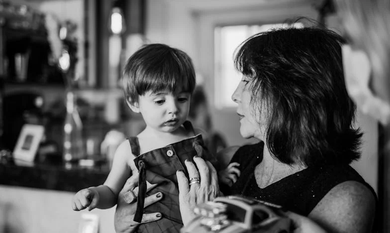 Tišina med nama: Zgodba mame iz Škofje Loke