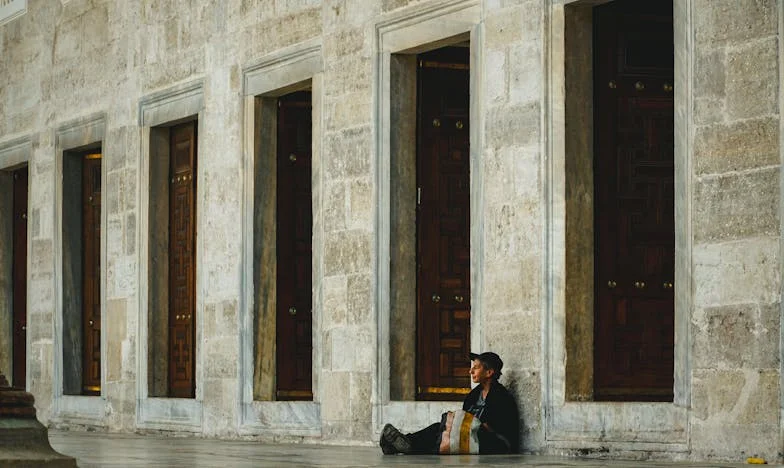 Jutro spakirajta svoje stvari in pojdita – Zgodba slovenske matere, ki je končno izbrala sebe