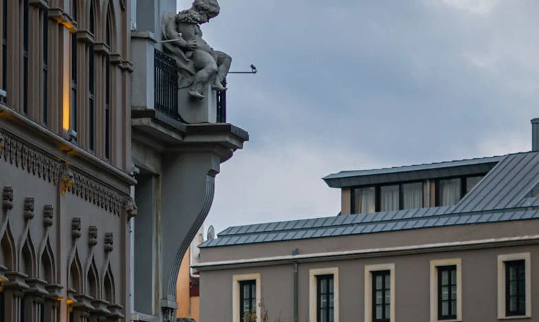 Ko solze postanejo moč: Moja borba za spoštovanje med porodom