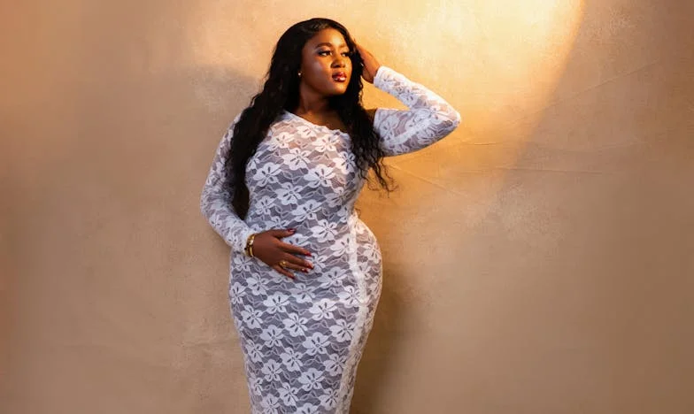 “Mama, to je moja hči”: Ko je sin stal pred vrati z dojenčico v naročju