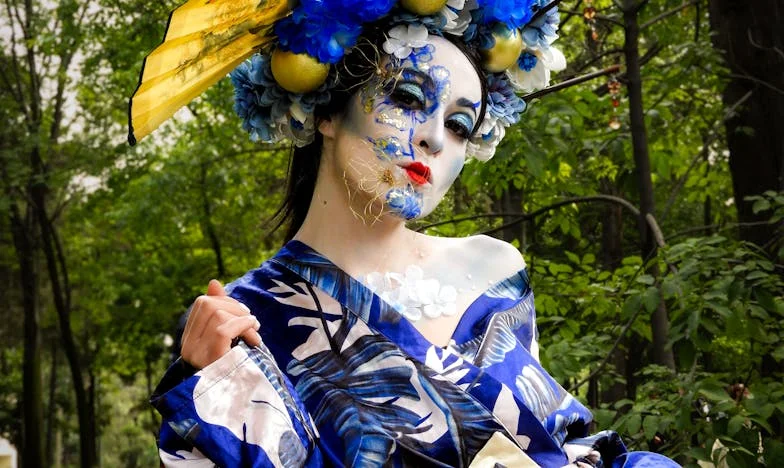 Med dvema ognjema: Kdaj je družina pomembnejša od družine?