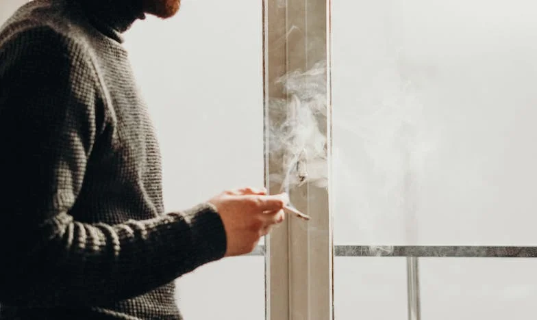 Nisem Ti Podarila Stan, Le Dovolila Sem Ti, Da V Njem Živiš: Zgodba o Družini, Zaupanju in Mejah