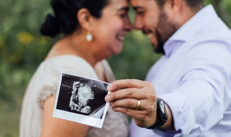 Snaha, ki je preobrnila naš svet: Ko tradicija trči ob sodobnost