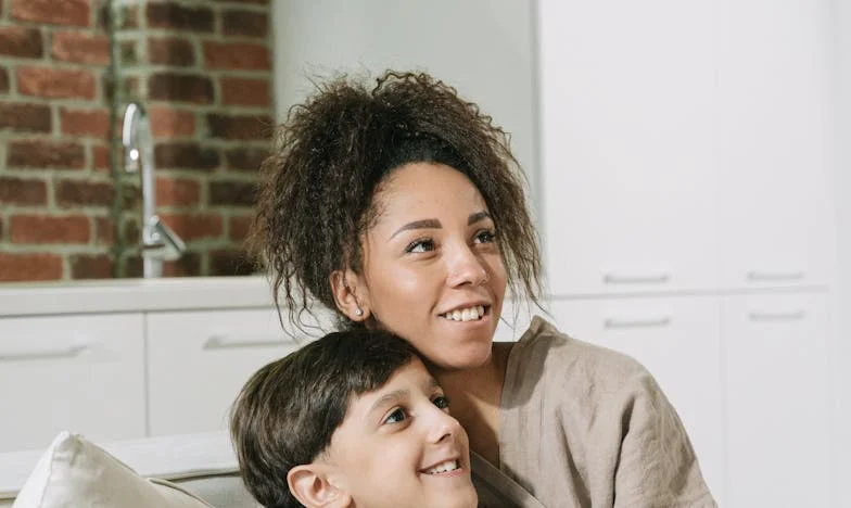 Ko sem morala izbrati med hčerko in družino – Zgodba Elizabete