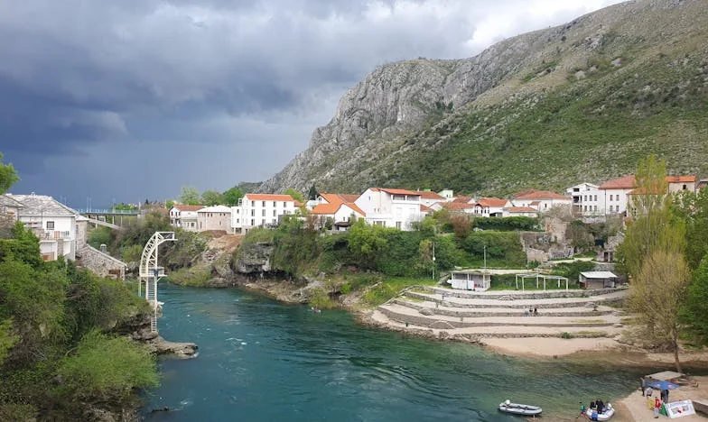Med dvema ognjema: Ko je tašča želela začeti znova