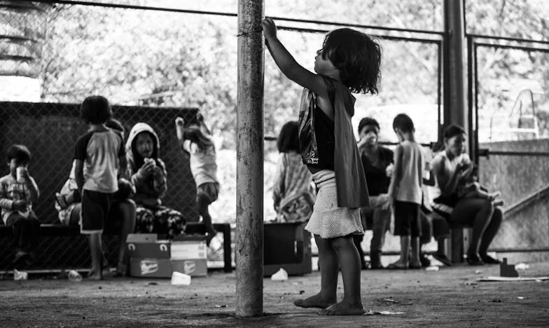 Tata, samo en kruh... Obljubim, da ti ga bom nekoč vrnil – zgodba, ki je spremenila mojo družino in celo vas