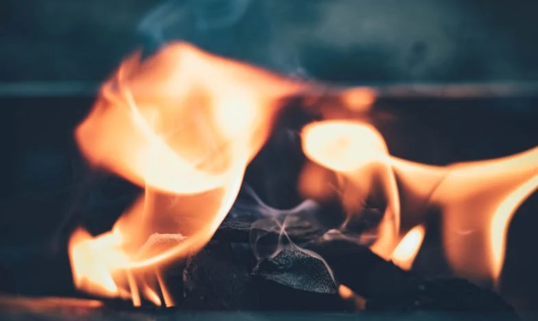 Ko je moja sestra zahtevala moj dom: Družinska drama, ki nas je razklala