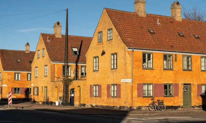 Ko sem prvič zagledala svojega vnuka: Resnica, ki je raztrgala našo družino