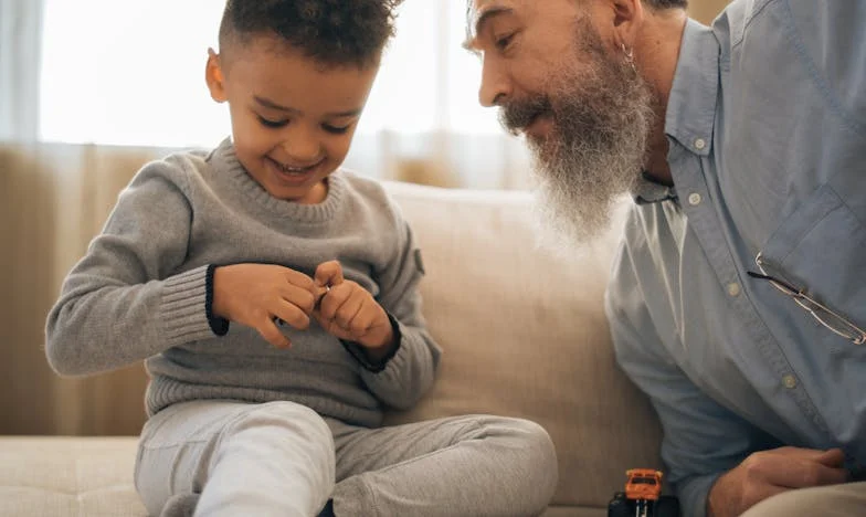Pismo, ki mi je razbilo življenje: Ko mama zahteva preživnino od hčerke