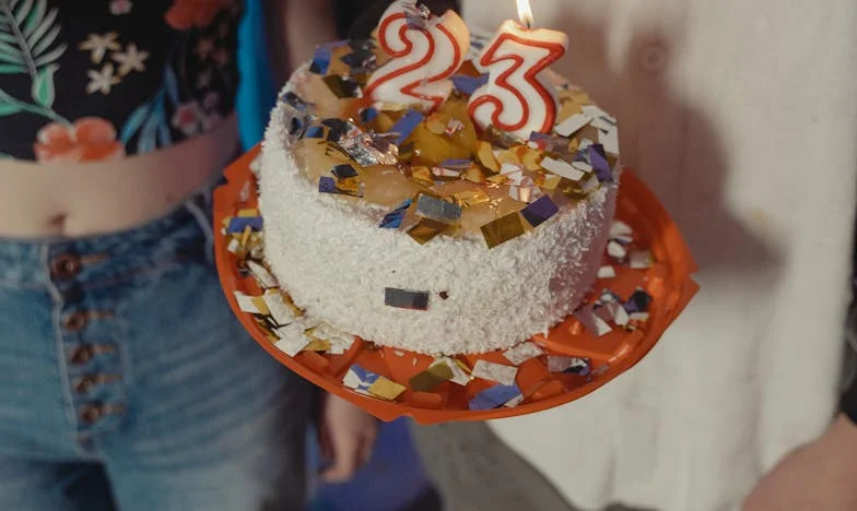 Razkritje: Kako je moja svakinja lagala o nosečnosti, da ne bi delala