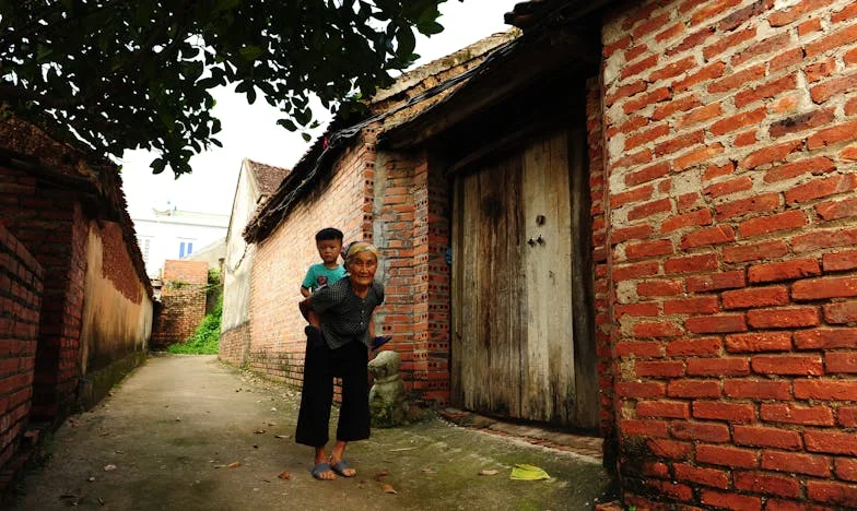 Še vedno spiš? Čas bi bil, da narediš zajtrk za Miho! – Konec zveze v slovenski resničnosti