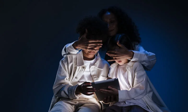 Vrnitev v prazen dom: Kako je moževa pohlep raztrgala mojo družino