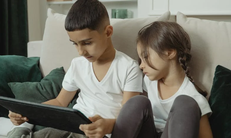 Zakaj želiš, da delim dediščino? – Zgodba slovenske družine