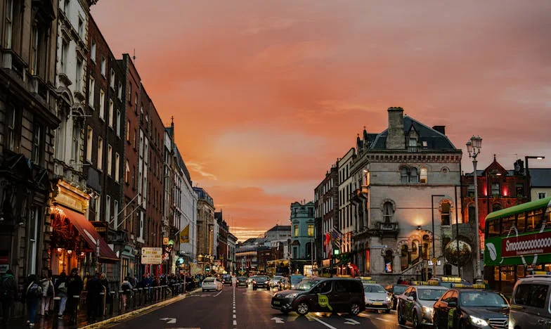 Mărturisirea care mi-a schimbat viața: între două lumi, între două iubiri