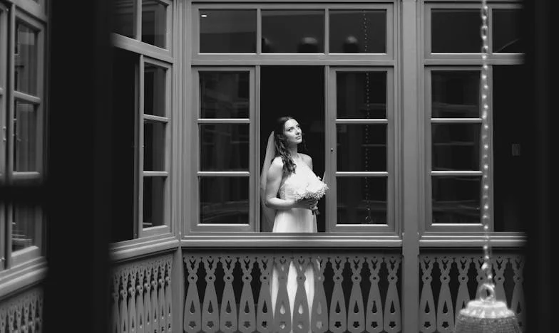 Casa care ne-a despărțit: Povestea unei mame și a fiului ei