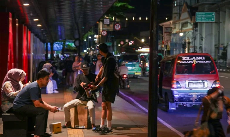 Mirosul care a spart liniștea: Povestea unui odorizant și a unei familii pe marginea prăpastiei