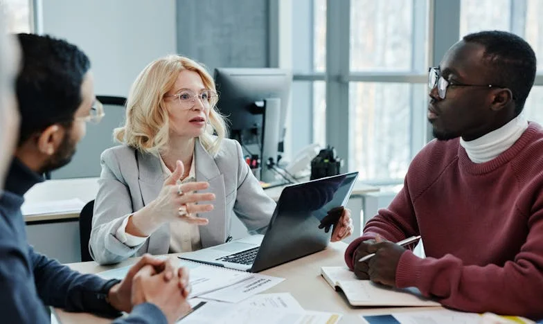 Ani departe pentru viitorul lor: Am cumpărat fiecărui copil o casă, dar nu m-au lăsat să rămân peste noapte