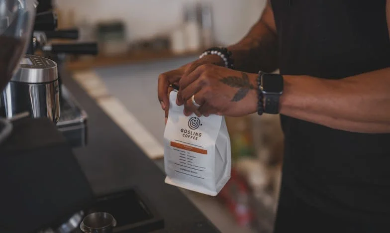 Două surori la aceeași înmormântare: Povara unui adevăr ascuns