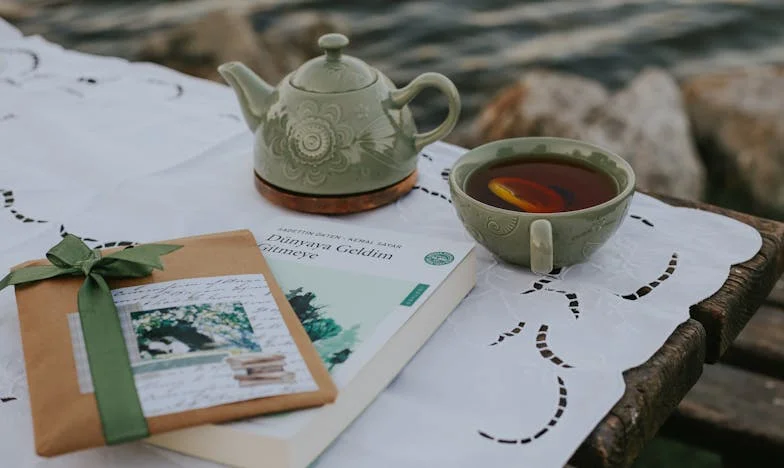 Între Datorie și Vinovăție: Povestea Mutării Tatălui Meu la Azil