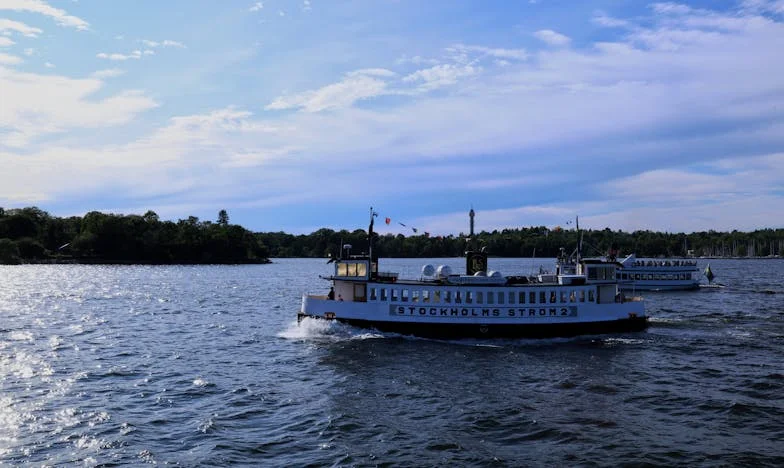 Nunta care a rupt tăcerea: Povestea unei fiice, a unui tată și a unei mame vitrege