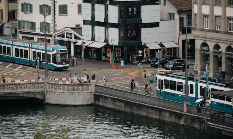 Pe marginea răbdării: Povestea mea despre sacrificiu, familie și eliberare