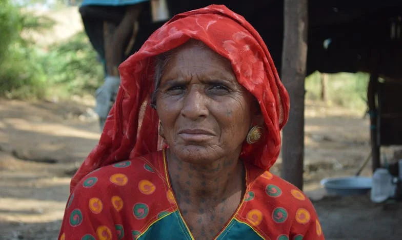 Carnea tocată, alegerile și lacrimile unei mame – Povestea maturizării unui bărbat de treizeci și cinci de ani din București