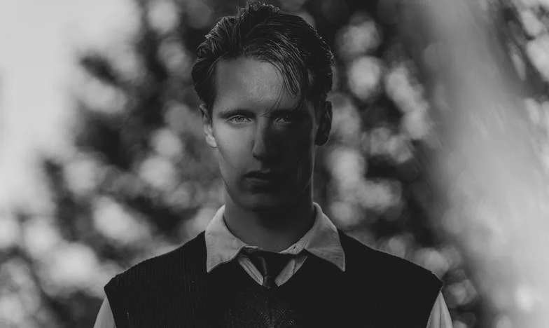 Casa pierdută, inima regăsită: Povestea unui tată între trădare și iertare