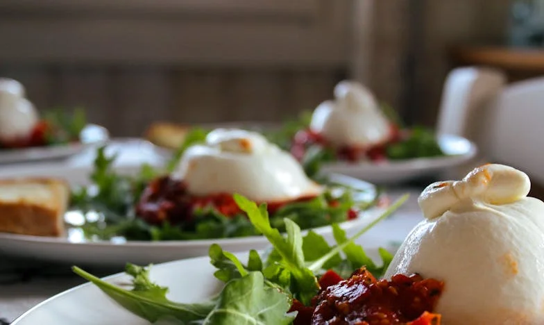 Între Tăcere și Înțelegere: Lupta mea pentru a-mi regăsi fiica