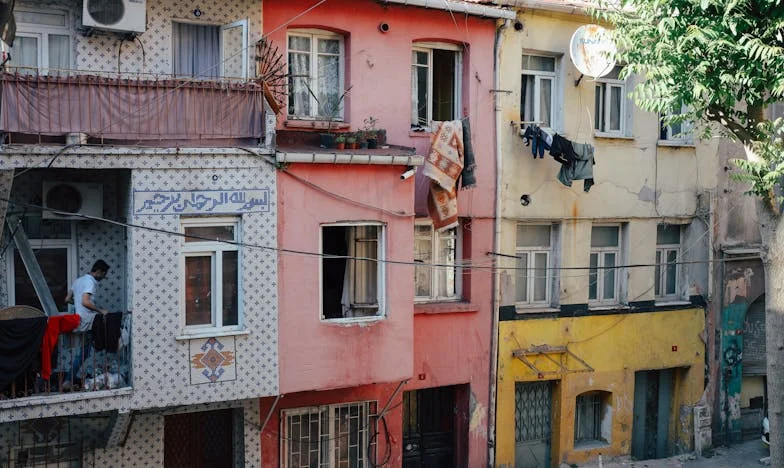 Tăcerea mamei: Între frica de despărțire și povara unui diagnostic