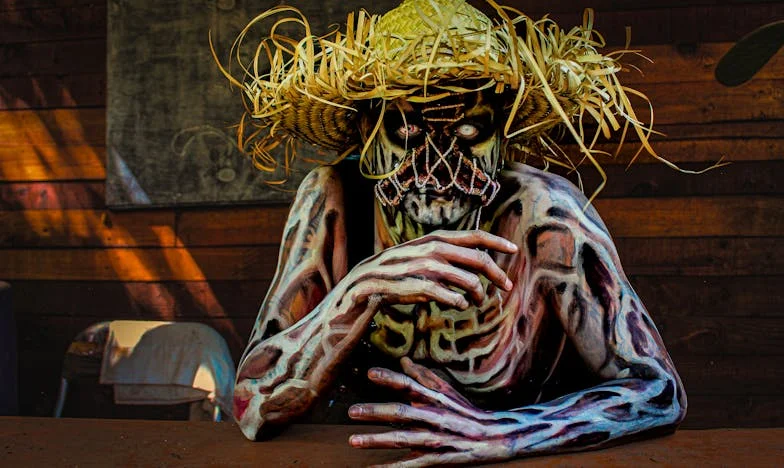 Acolo unde încă așteaptă: Povestea unei familii, a iertării și a regăsirii de sine