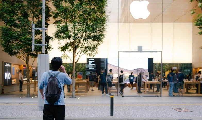 Când casa ta devine străină: Mărturia unei femei trădate