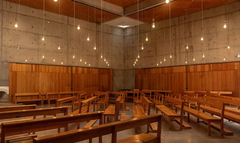 „Nu-mi vine să cred că sunt rudele mele!” – O vizită care a rupt familia în două