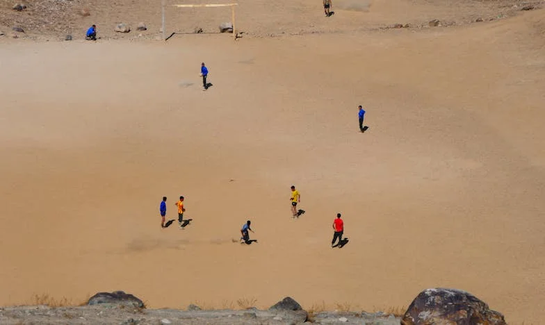 Tot ce a rămas după furtună: Povestea unei familii, a trădării și a curajului