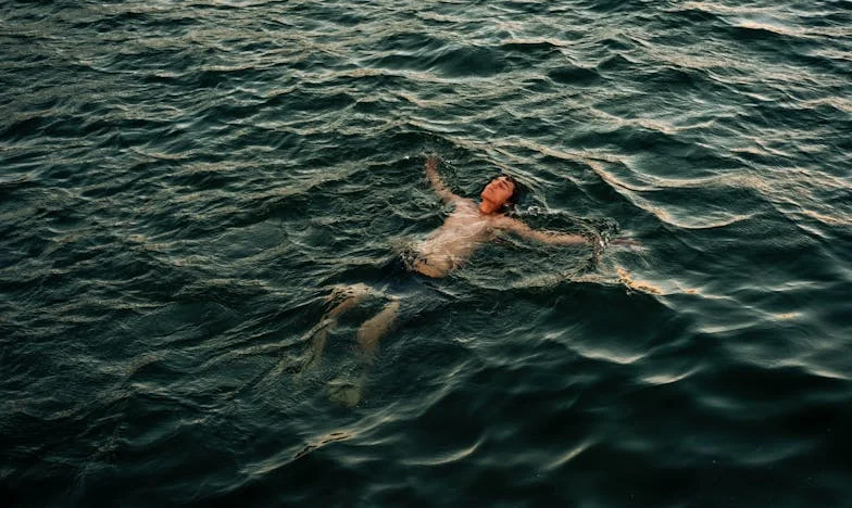 Umbrele trecutului: Povestea mea după doisprezece ani de căsnicie