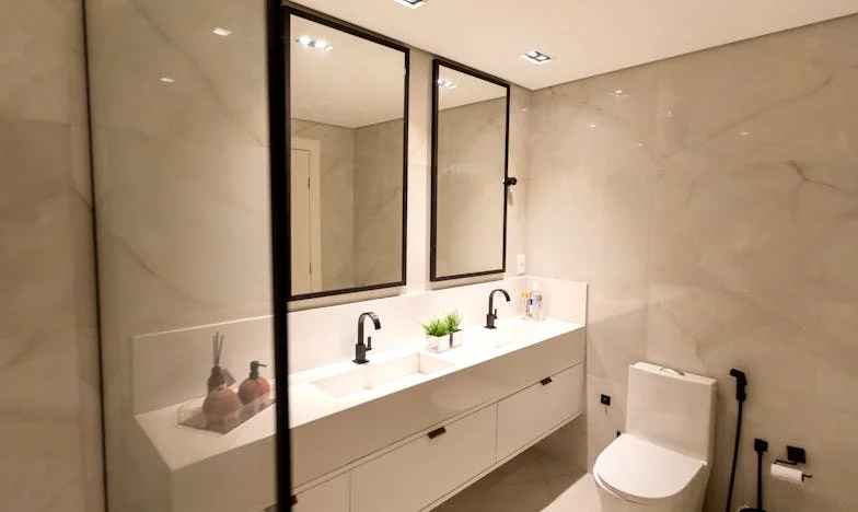 Când mi-a întors spatele chiar în sala de nașteri: Povestea unei femei din Moldova