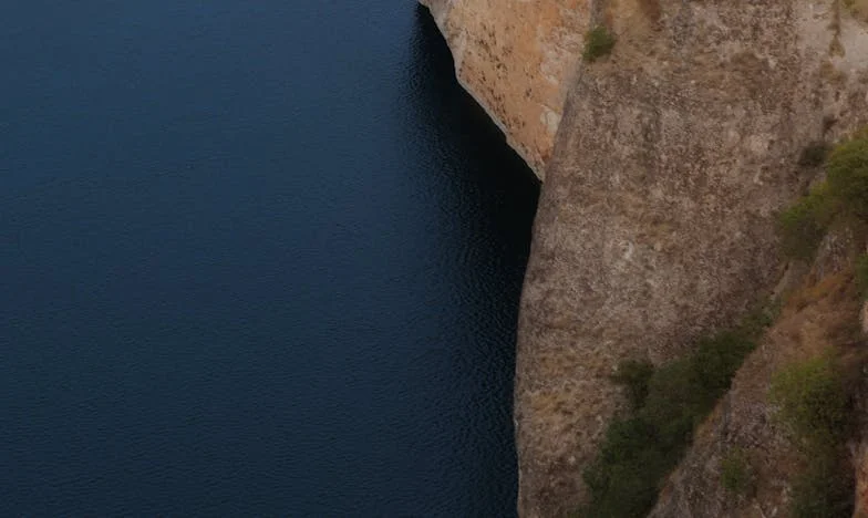 Decizia unei mame: Când dragostea doare mai mult decât orice