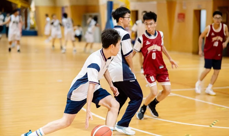 „Părinții tăi nu ajută niciodată ca ai mei” – O rană deschisă în familie