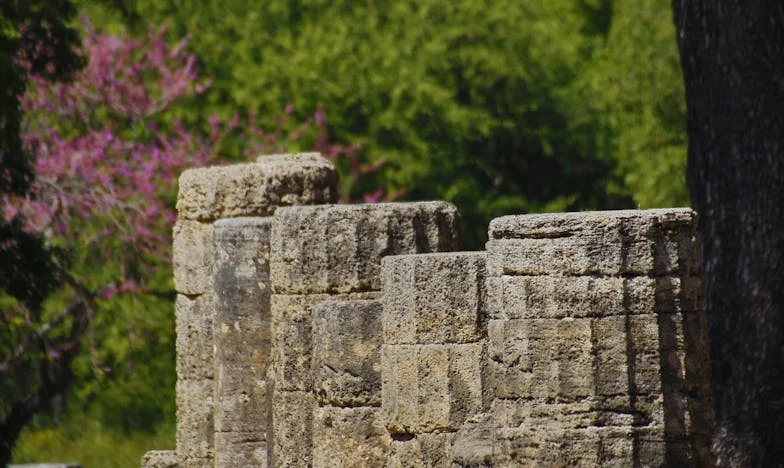 „Niciodată nu-ți vei mai vedea nepotul!” – Povestea mea despre o soacră toxică și o familie destrămată