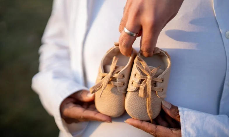 Sub același acoperiș, fără libertate: Lupta mea pentru a-mi regăsi vocea