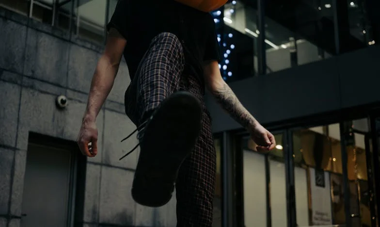 Umbra unei minciuni: Povestea care a destrămat familia noastră