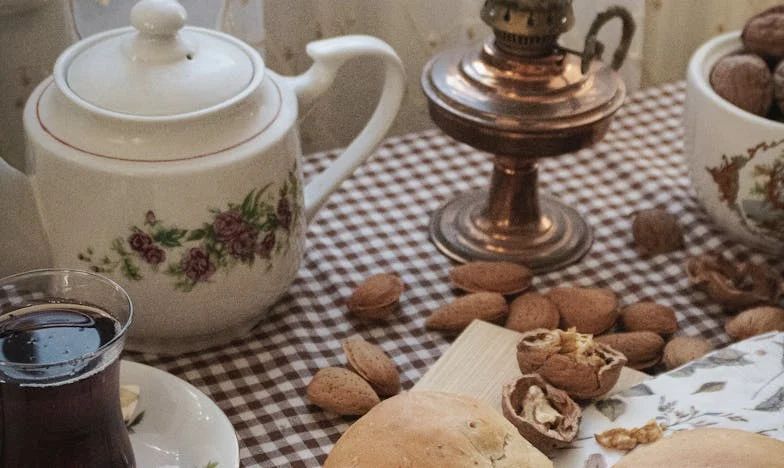 Zece ani de tăcere: Întoarcerea lui Gyula și războiul din inima mea