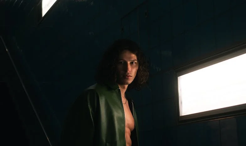 Când mama soacră nu știe să plece: Povestea unei uși închise și a inimii deschise