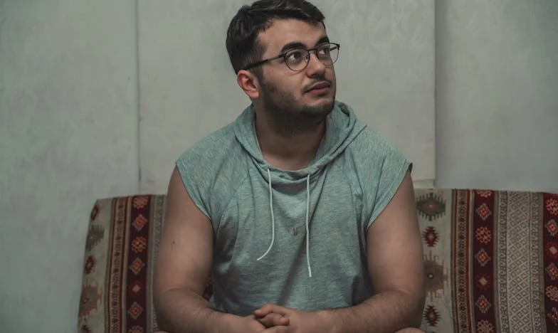 Când trecutul bate la ușă: povestea mea despre pierdere, familie și dreptate